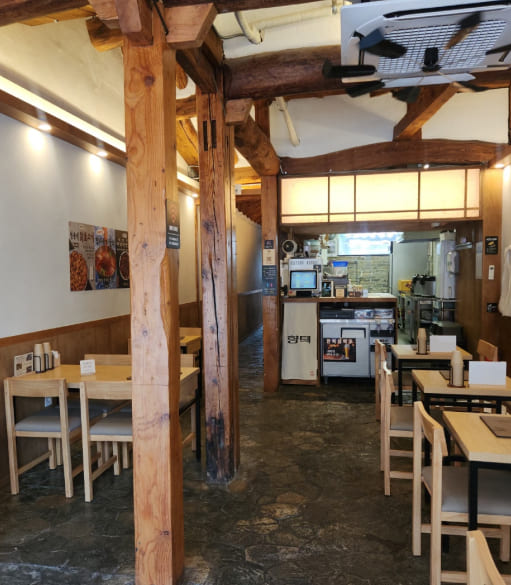 향택 대구종로점 인테리어 2